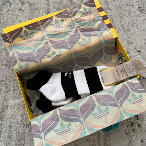 NWT 2022 Gucci x Adidas Socks M - Picture 3 of 10